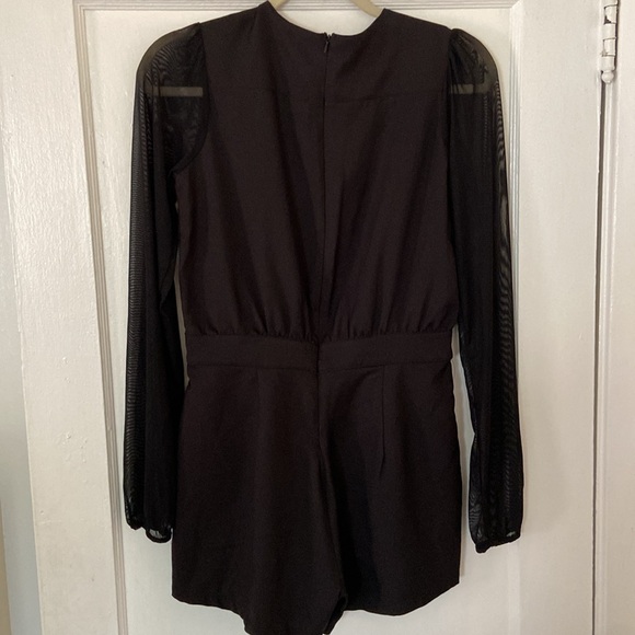 NWOT Poof S Black Romper - Picture 6 of 8